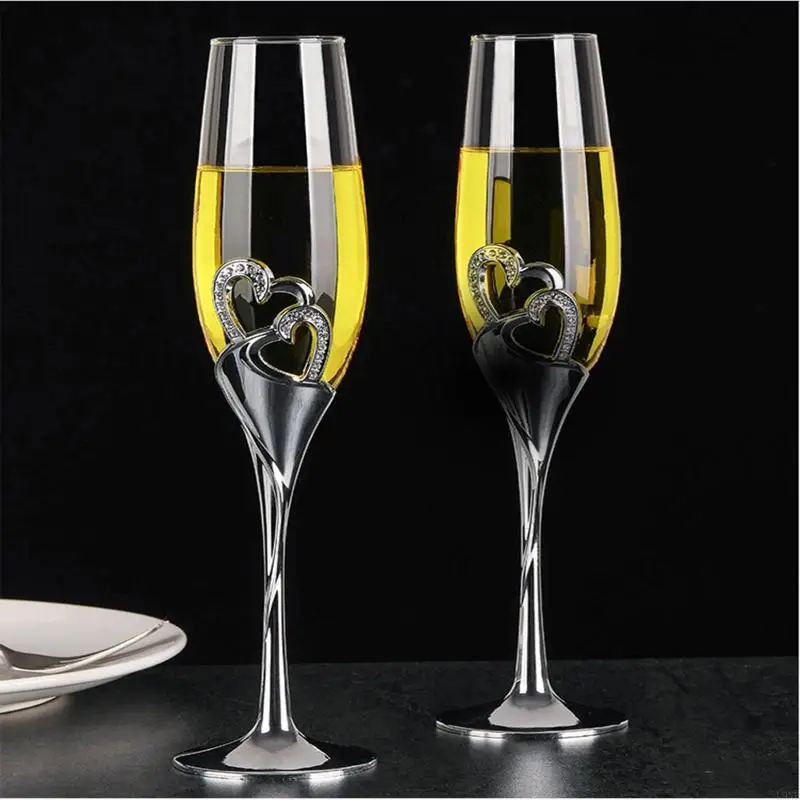 L9NB 2PCS Hochzeit Champagner Glass -Set Toastflötenbrille mit für Strasskristall -Rand -Herzen