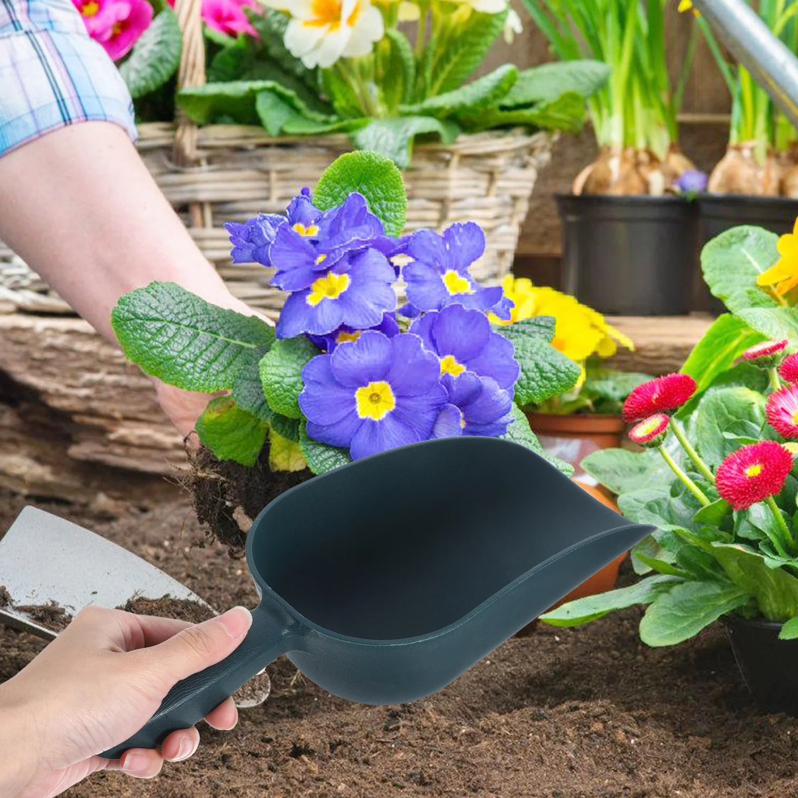 

Gardening Shovel Compact Hand Tool Dirt Sand Scoop Green Aluminum Trowel Clam Cultivator Planting Digging High Strength ABS