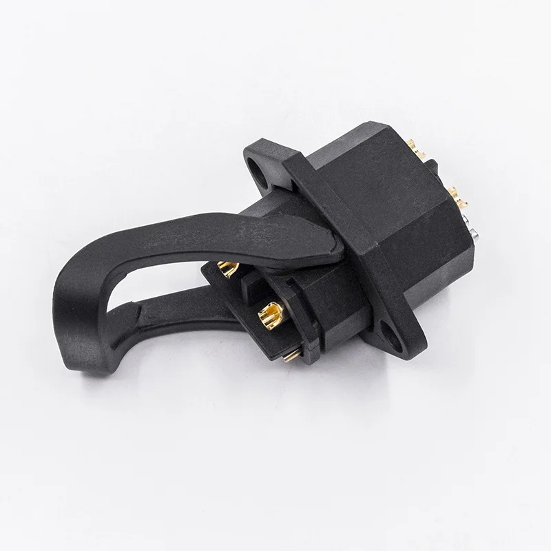 2 + 7-контактный разъем питания