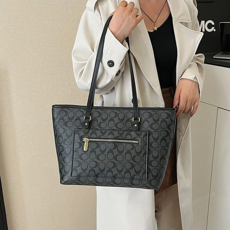 

Graceful Commuting Female Bag Exquisite Trendy Fashion Students Cross Body Bag Campus Style Lightweight Versatile Stylish