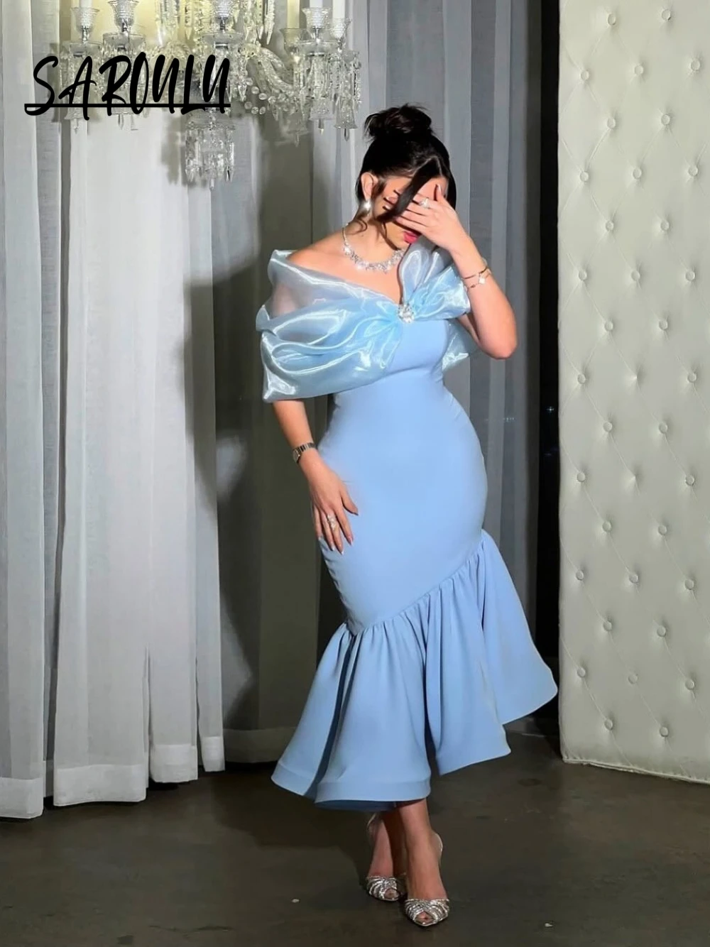 Abito da sera grazioso a sirena aderente blu Nuovo arrivo in raso chic con spalle scoperte Abito da cocktail Festa di compleanno Spedizione veloce