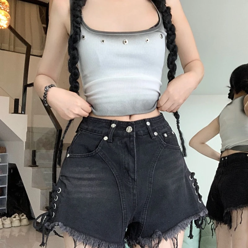 Nowe, modne spodnie dżinsowe z prostymi nogawkami i paskiem, słodko-pikantne szorty dżinsowe dla kobiet.