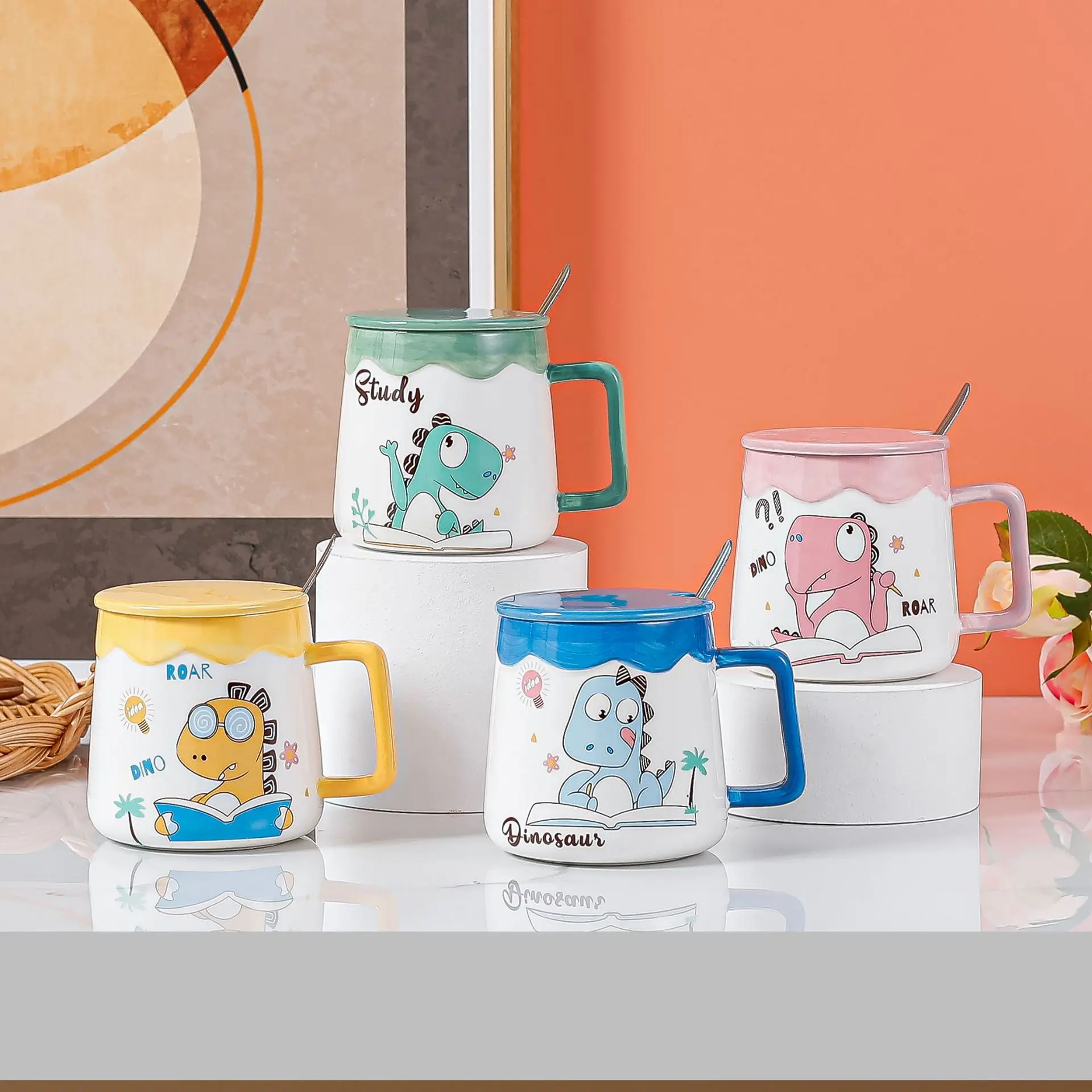 

Dinosaur Mug for Homework Cartoon Cute Animal Ceramic Water Bottle with Cover and Spoon High Capacity Breakfast Milk Student Cup