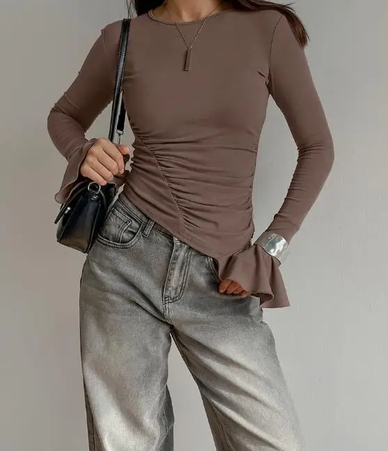 

2025 Autumn/Winter New Women's Fashion Retro Irregular Shoulder Long Sleeve T-shirt Slim Fit Waist Top Women's Wear