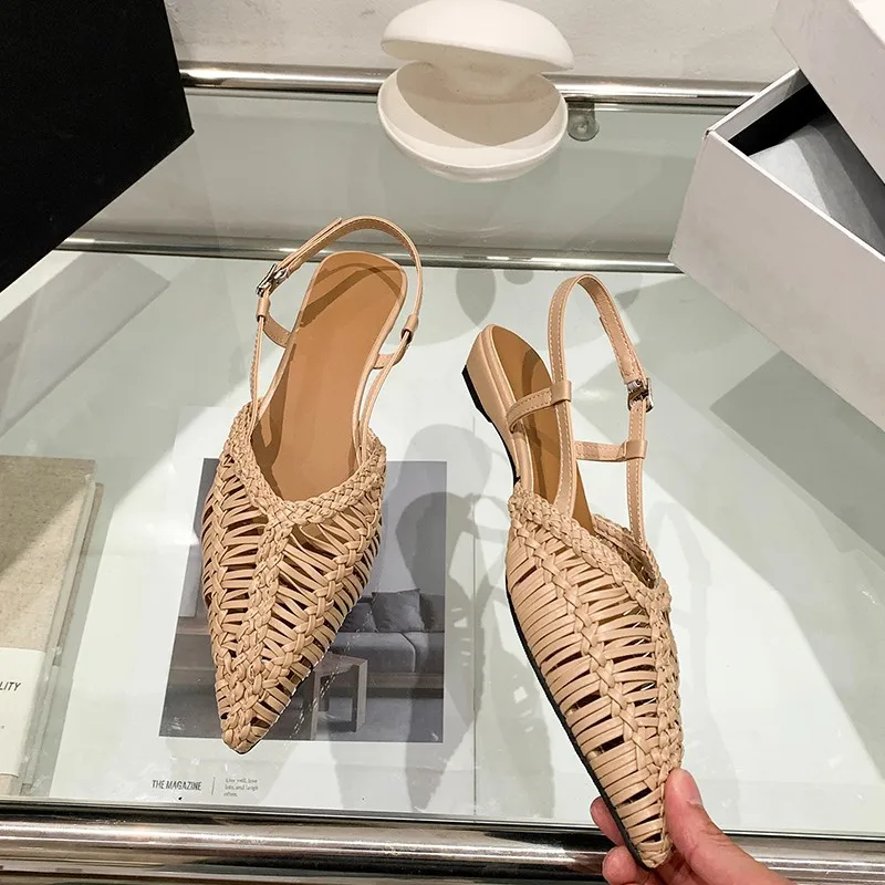 Woven Pointed Roman Sandals for Women's Summer Flat Bottomed Hollowed Out One Line Foreskin Single Shoes Elegant Dress Shoe