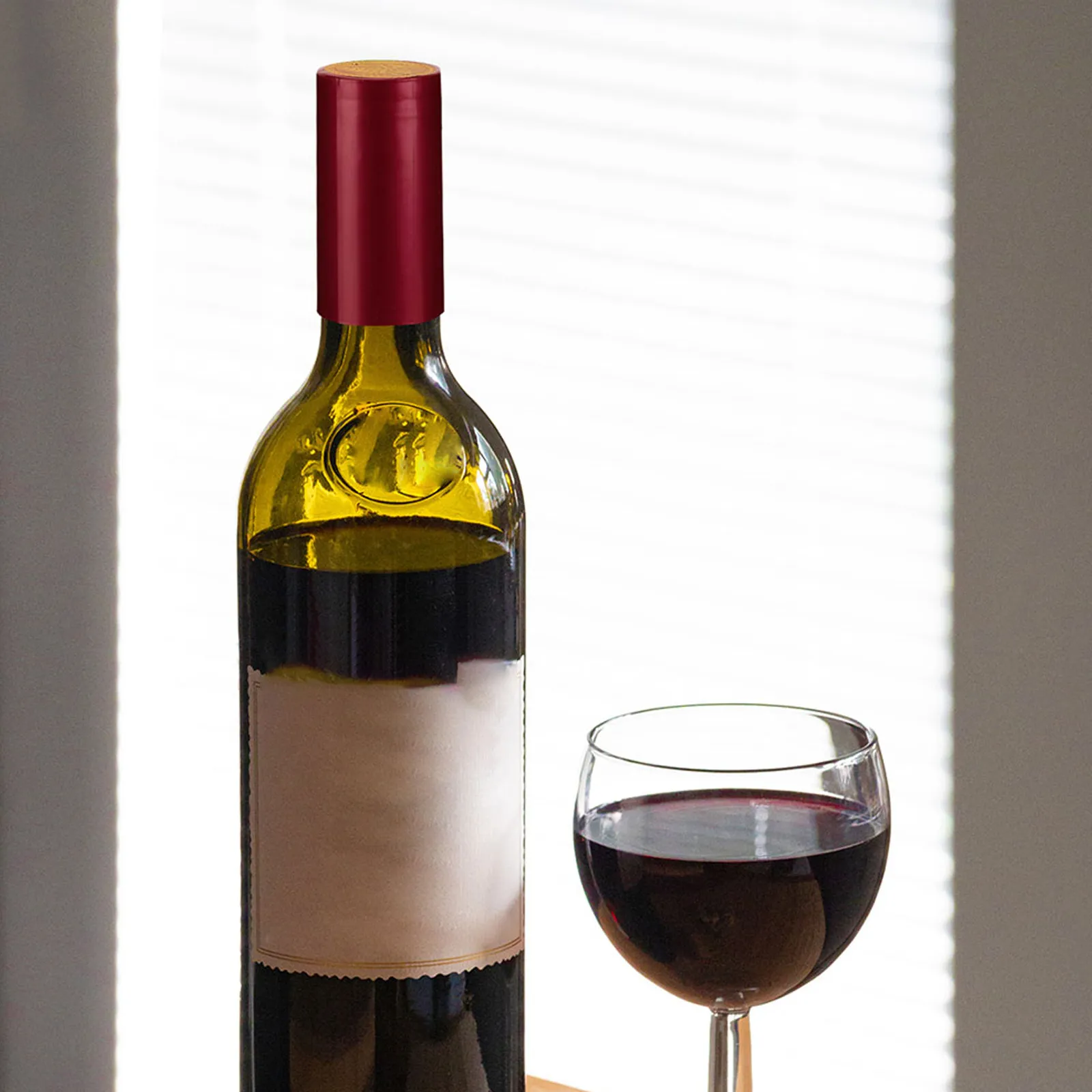 200Pcs Wine Bottle Shrink Caps Professional Heat Shrinkable Films for Red Wine Bottles Sealing Covers Multi-Functional Bottle