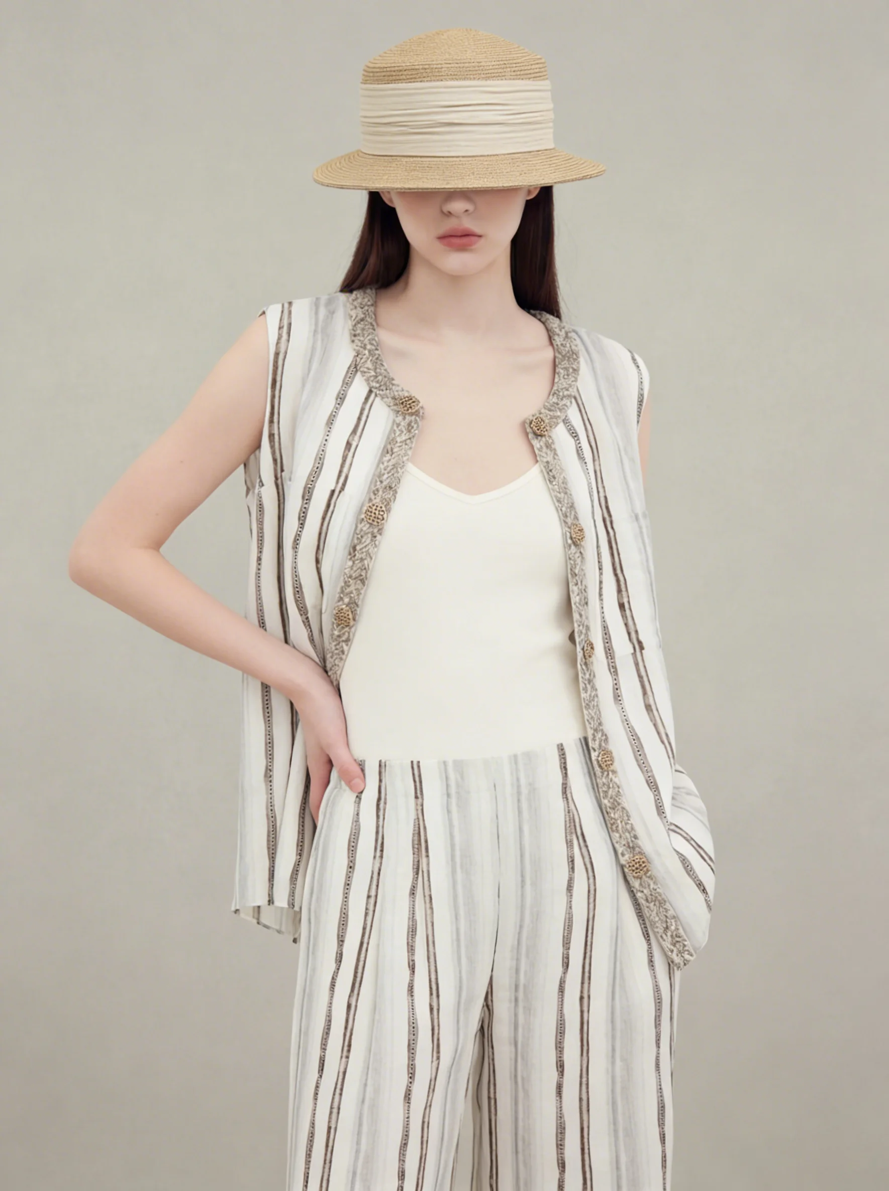 

Simple round Neck Sleeveless Striped Vest High Waist Wide Leg Pants Women's Fashion Set Casual Style Spring Collection