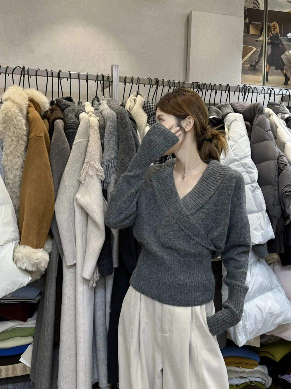 

Женский вязаный топ с V-образным вырезом, мягкий, с эффектом утягивания талии, зимний, модный дизайн, высококачественный материал