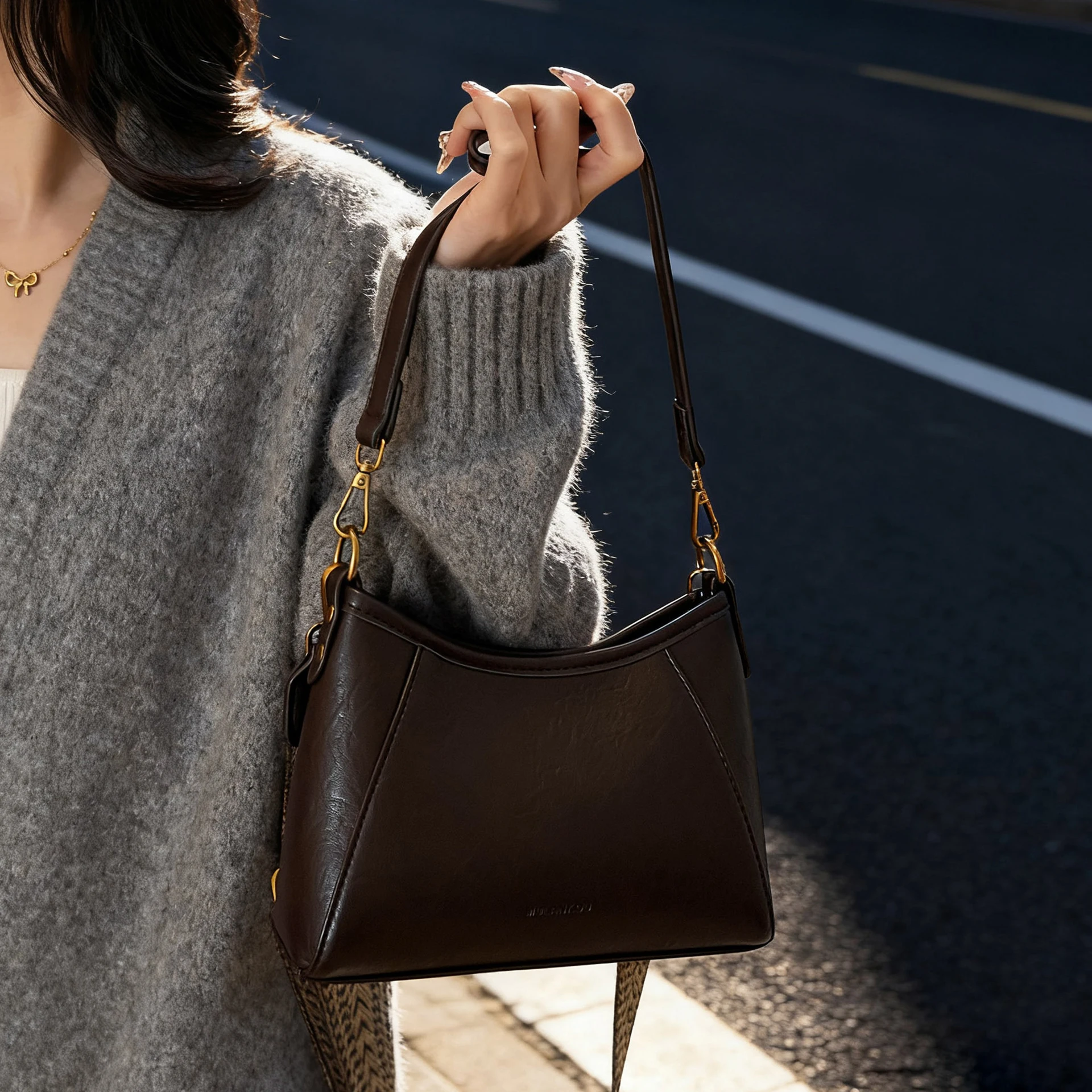 الراقية ريترو بولي Leather جلد المرأة حقيبة ساع كلاسيكية بسيطة بلون ركاب حقيبة كتف حقيبة يد سيدة مزاجه الموضة