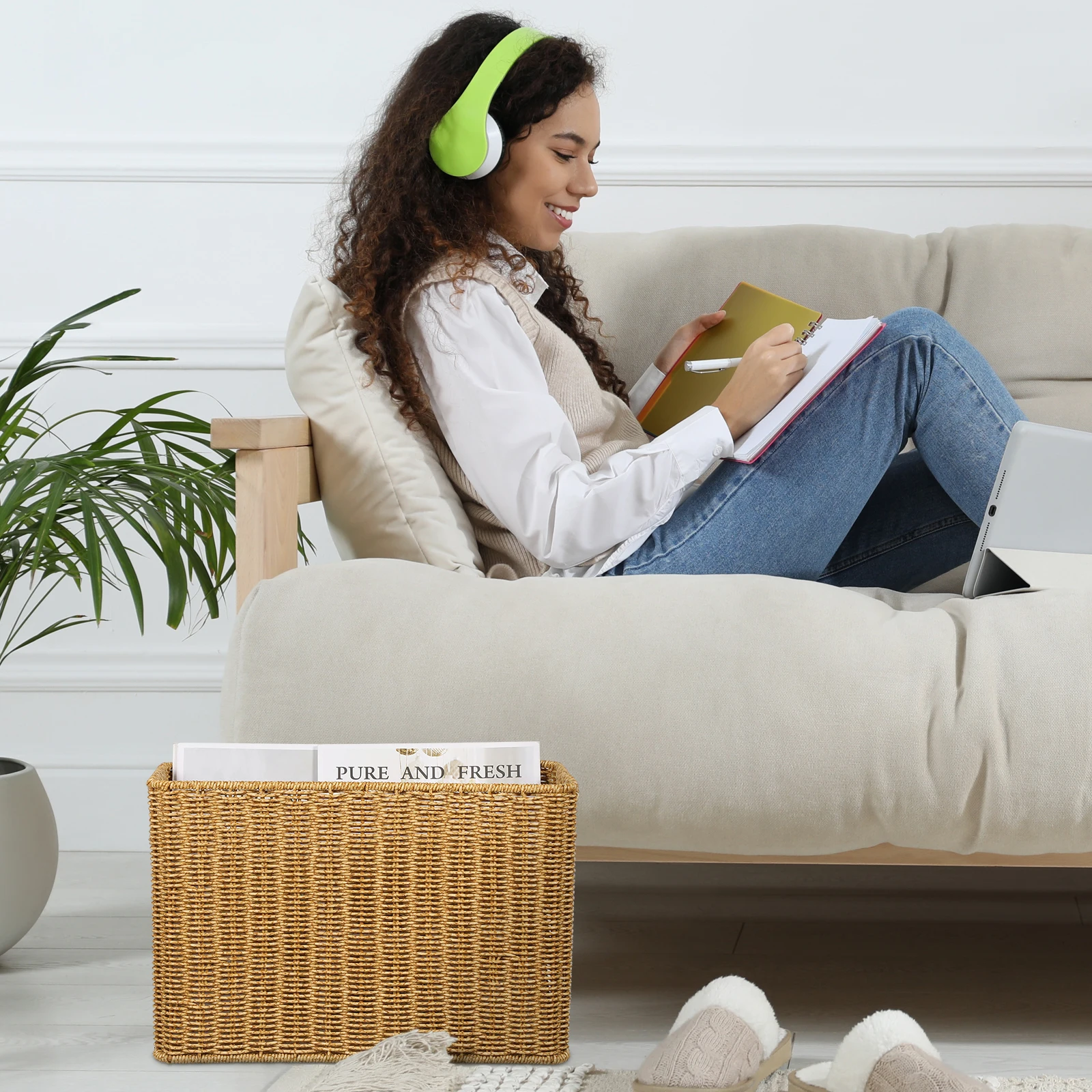 

Imitation Rattan Woven Basket Large Space Home Supplies Decorative Storage Container Woven Storage Basket