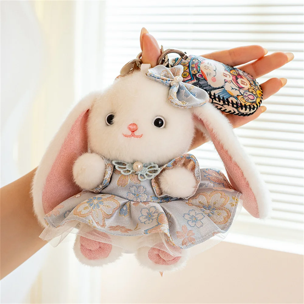 Porte-clés en peluche lapin à oreilles tombantes mignon, poupée en peluche lapin en robe florale vintage, pendentif de sac, cadeau Kawaii pour filles et amies