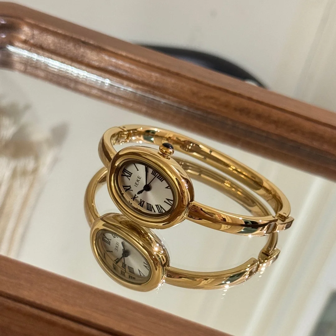 IEKE Vasca Da Bagno Quadrante Ovale Orologio Da Polso D'oro Donne di Marca Famosa Orologi Al Quarzo Regalo Delle Signore Orologi Da Polso Relojes Para Mujer