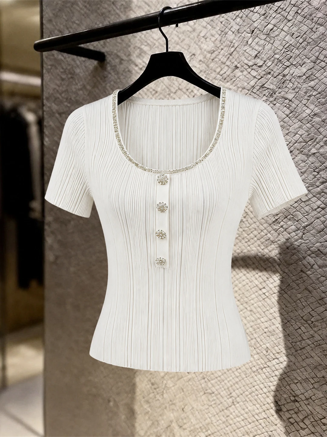 

Slim Fit Color Short Sleeve Knitted Shirt Korean Style Commute Basic Layering Top Fashionable Base Shirt Summer 2026