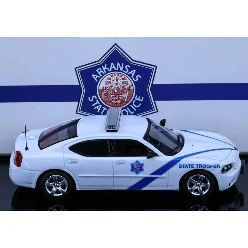 1:64 Arkansas State Police War Horse 2008 Police Car Alloy Simulation Vehicle Model,Boy Toy Gift,Room Collection Decoration Item