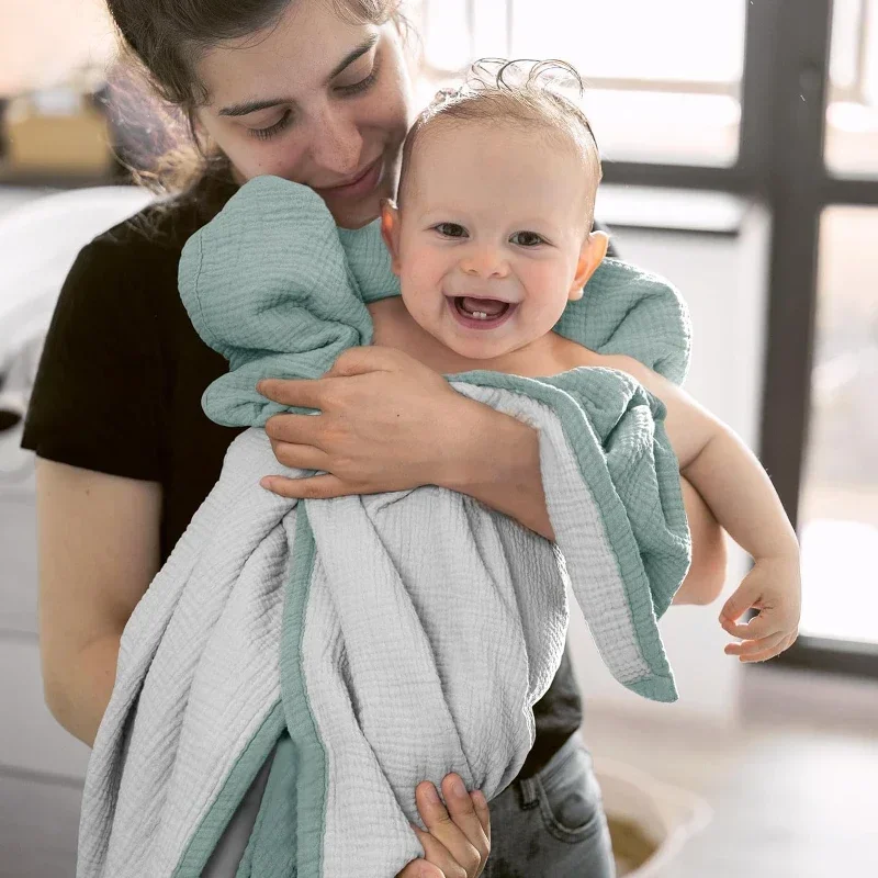 

Dreamy Comfort Awaits with Our 4-Layer Two-Color Crepe Baby Cover Blanket - Pure Cotton, Soft Touch for Your Precious Baby