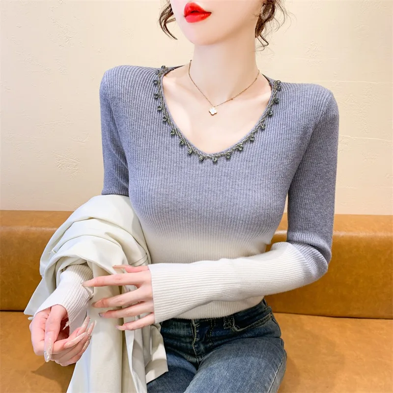

Women's Long Sve V-Ne Knitted Sweater Heavy Rhinestone Embellied Slim Fit Base Layer Top Korean Sle Commute Faion