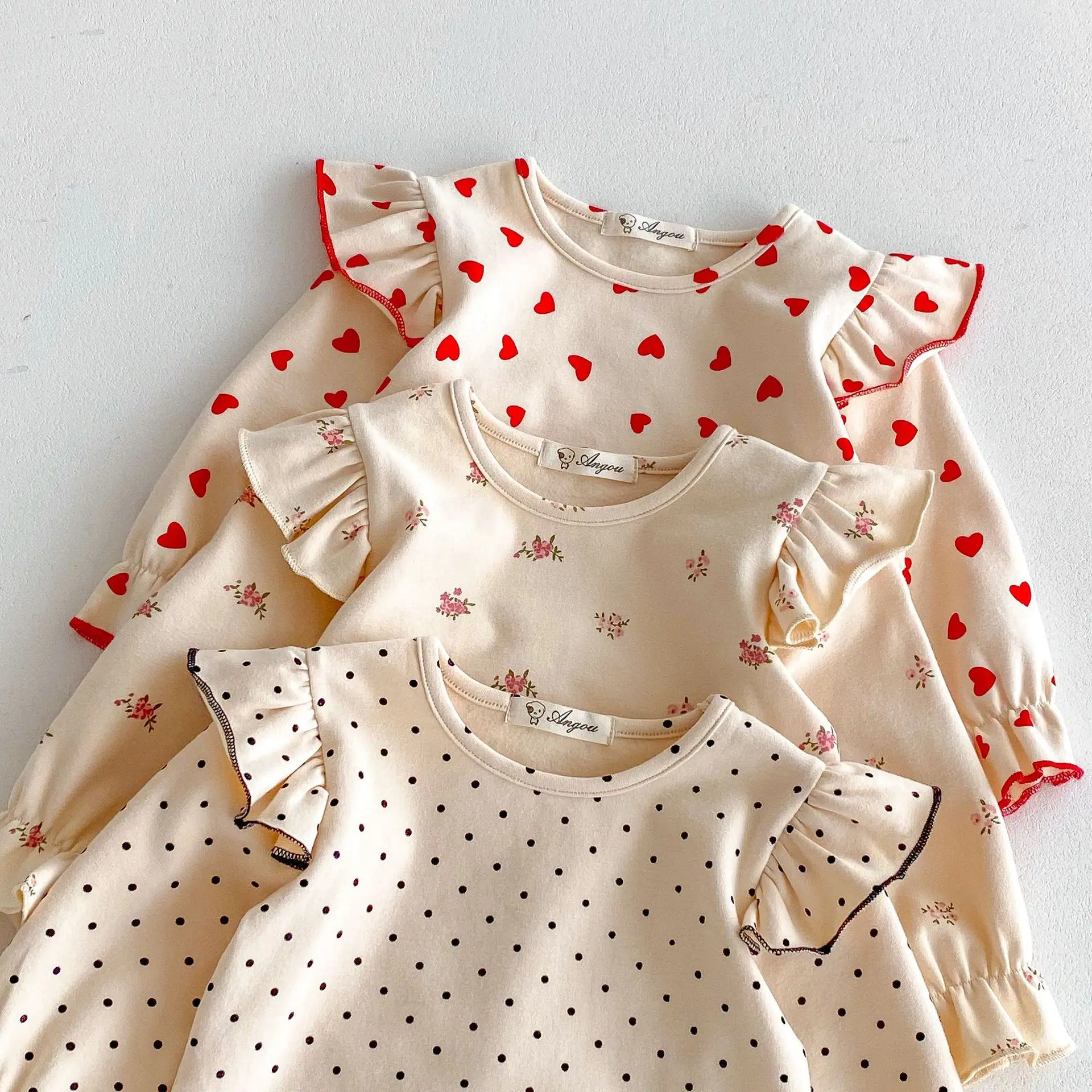2025 Autumn New Girls' Korean Flying Sleeve T-Shirt Polka Dot Love Flower Ruffle Baby Inside and Outside