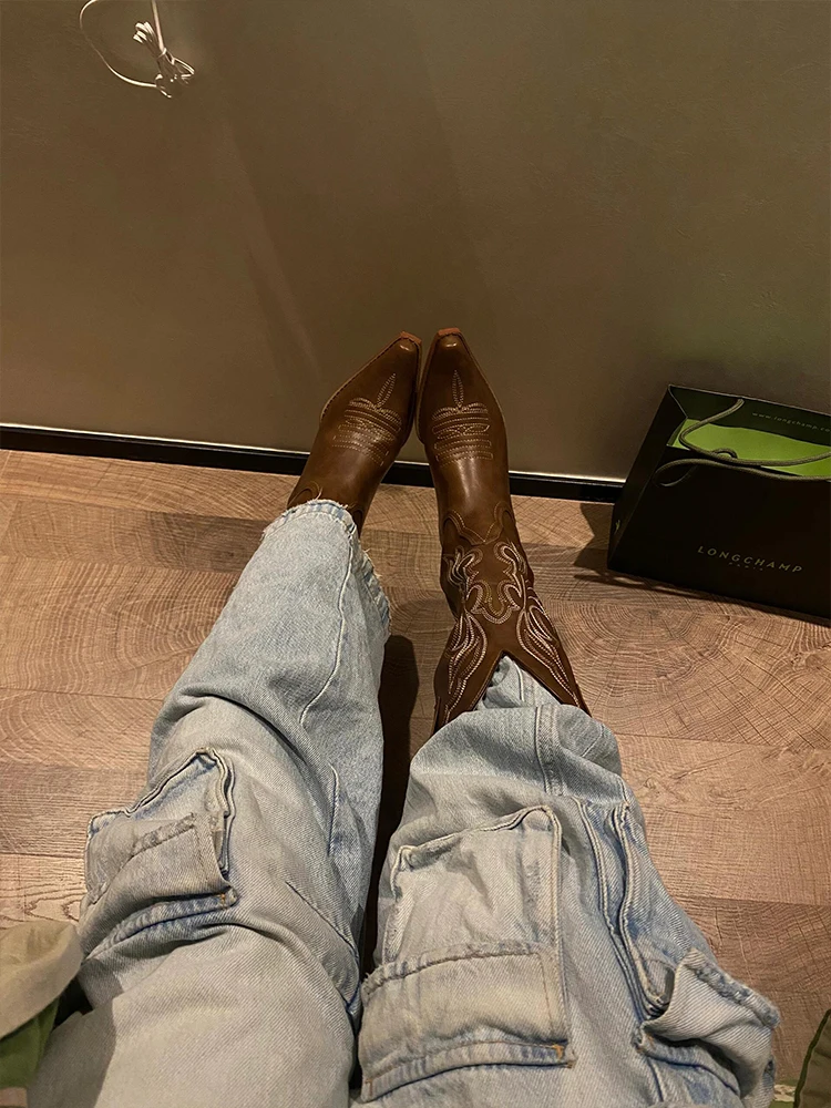 Retro Embroidered Western Boots Brown Thick Heel High Tube Fashion Boots Women Trendy Spring Summer Autumn Winter Casual Wear