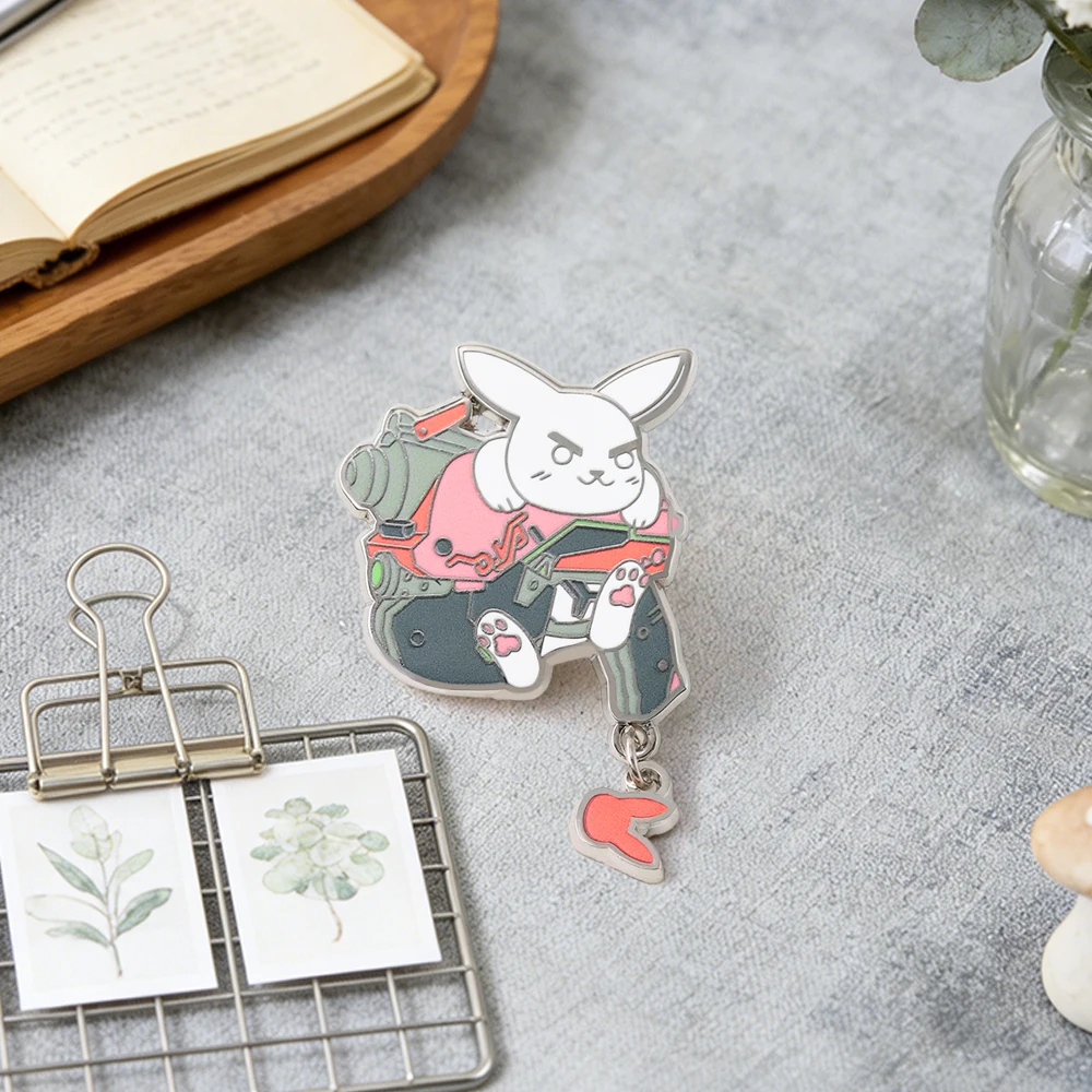 Overwatch Rosa Mech-Kaninchen-Brosche Kreativer Cartoon Mechanischer Hase Emaille-Pin Gaming-Merchandise Metall-Abzeichen Schmuck-Accessoire – Detail 8