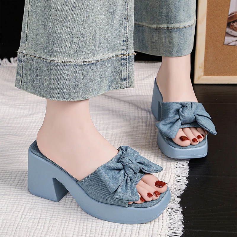 Elegante High-Heel-Sandalen für Damen: Neue modische Pumps, Chunky-Sandalen, Cowboy-Flip-Flops und bequeme Slipper für den Alltag