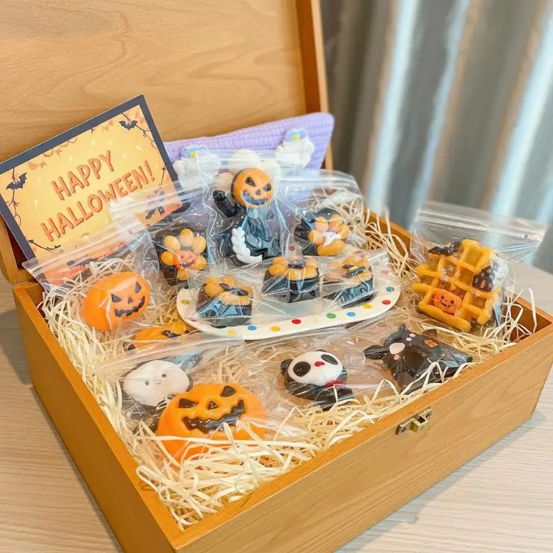 Halloween TPR Decompression Pinch Toys Creative Dark Theme  Toys for Teens Halloween Party Bag Fillers