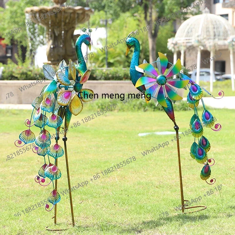 

Garden Iron Courtyard Villa Decoration Peacock Retro Ornaments Creative Outdoor Balcony