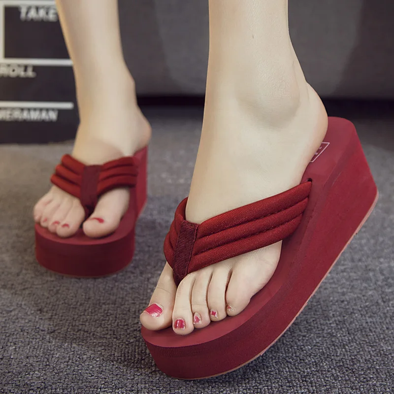 Thick Bottom Slippers Women's Summer Fashion Slope Heel Soft Bottom Slippers Wear High Heel Clip Toe Beach Slippers Outside