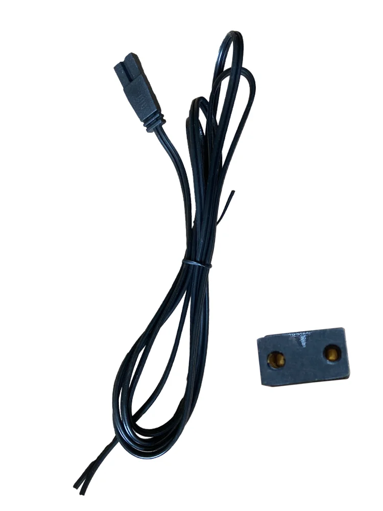 IEC C8 plug with wires connector