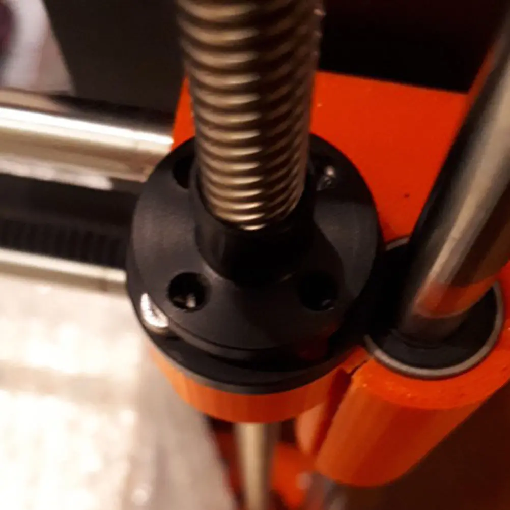 

6Pcs 3D Printer Lead Screw Nut T8 Pom Material High Precision Smooth Quiet Operation for 3D Printers Cnc Machines
