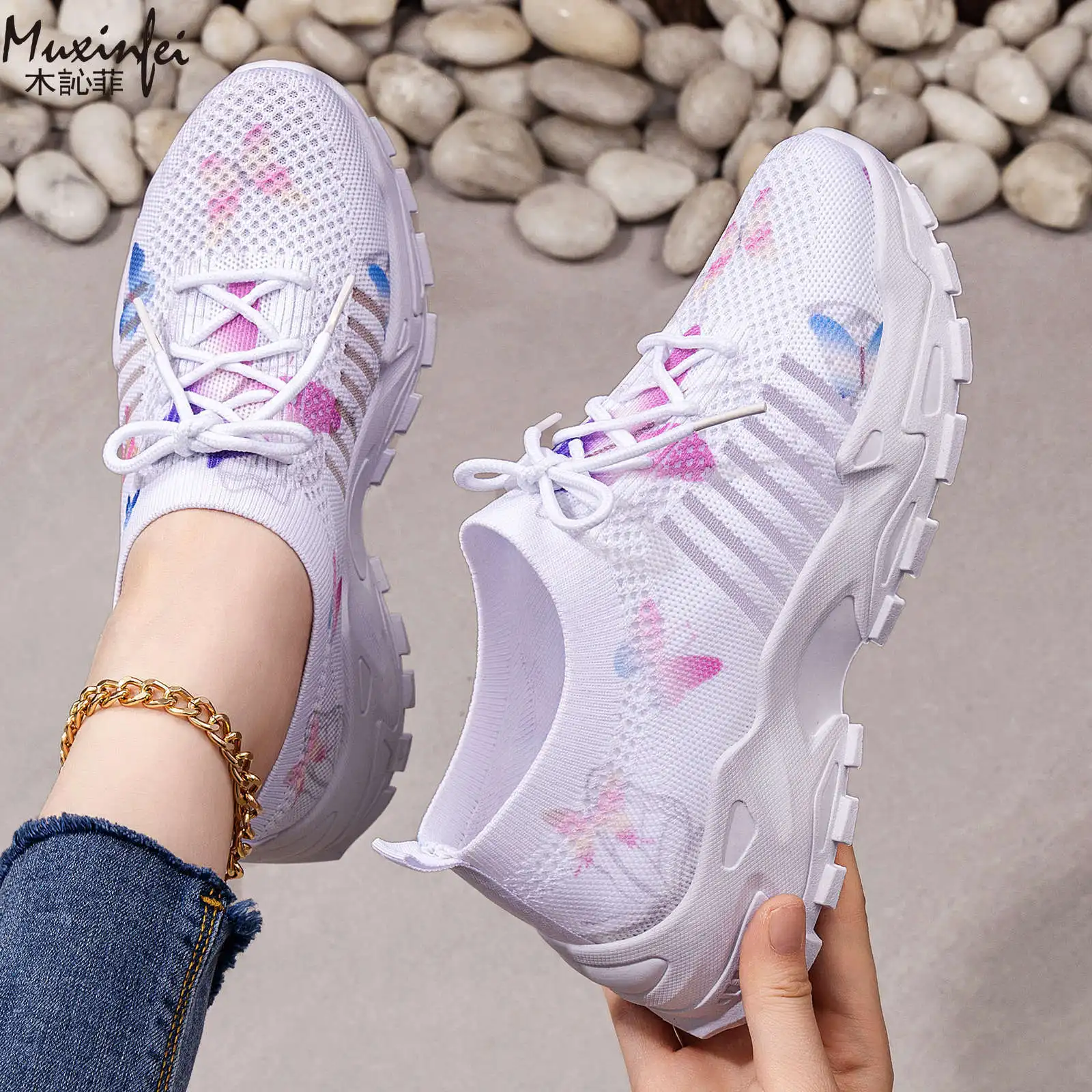 

2026 new women's sports shoes, thick soled height increasing shoes, breathable mesh lace up casual walking shoes