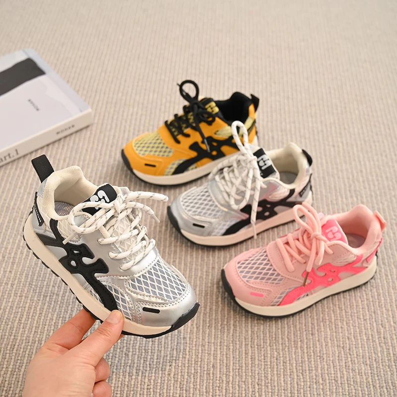 

2025 Luxury Kids Casual Shoes Summer Mesh Soft Sneakers Boys Girls Anti Slip Outdoor Run Shoes Child Anti Slip Training Shoes