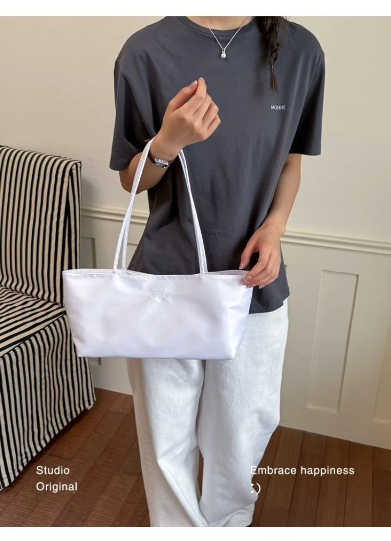 CEEKAY Minimalistische Handtasche aus massivem Nylon, zwei Tragemöglichkeiten, Metall-Sternanhänger, für Mädchen, vielseitig einsetzbar, frische, tägliche Unterarm-Umhängetasche – Detail 23