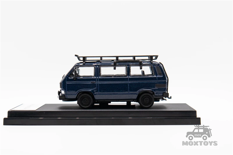 Master 1:64 1985 T3 Multivan surfing accessory version Diecast Model Car