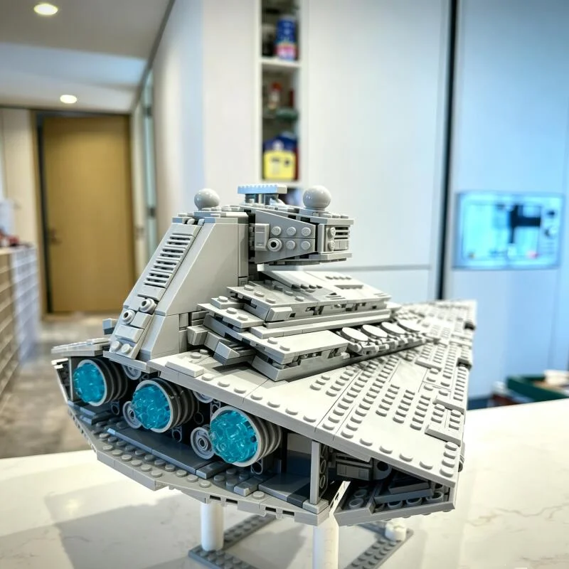 In Stock 1555pcs Star Interstellar Conflict Cruiser Fiction Military Model Building Block Bricks For Birthday Festival Toys view 5