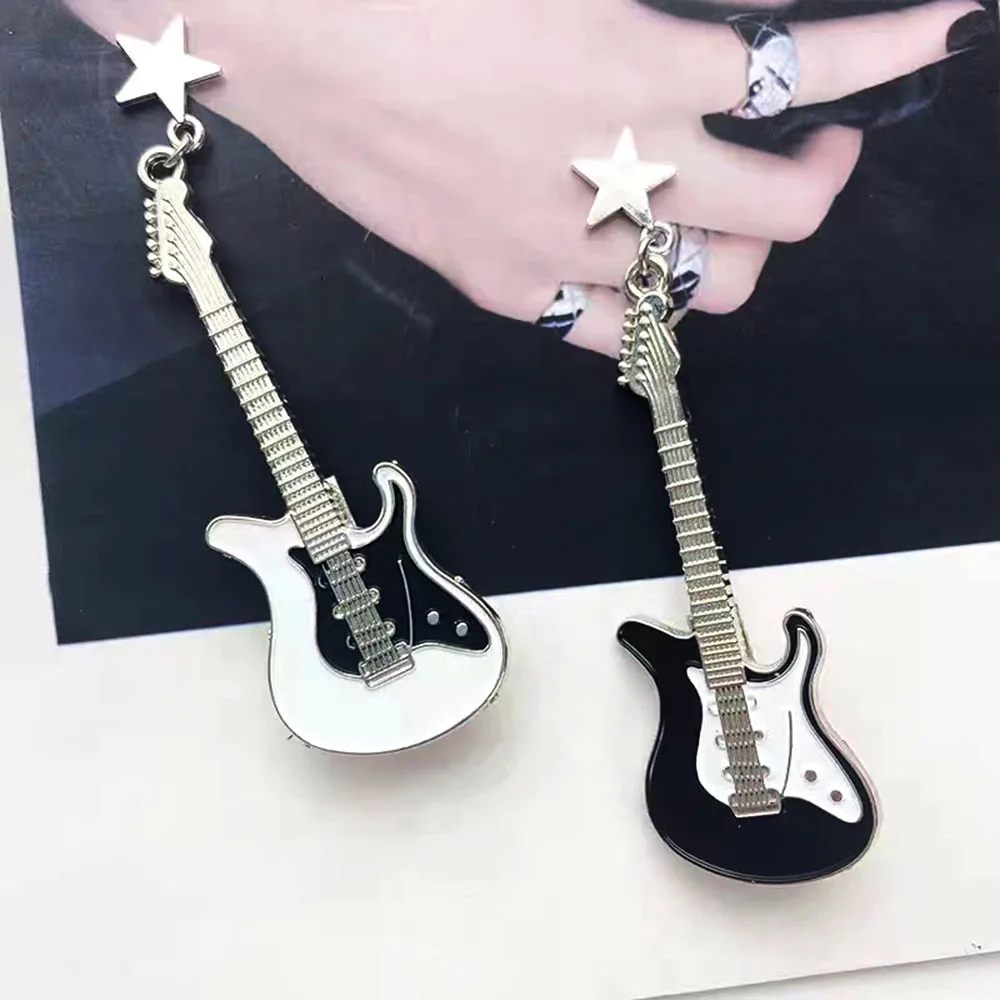 Y2K Star Guitar Hair Clip Black White Metal Bangs Clip Cool Girl Hairpin Creative Woman Barretes Side Clip Headwear Gifts 2024