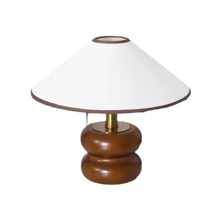 

American retro table lamp, Bauhaus, medieval table lamp, homestay decoration atmosphere lamp