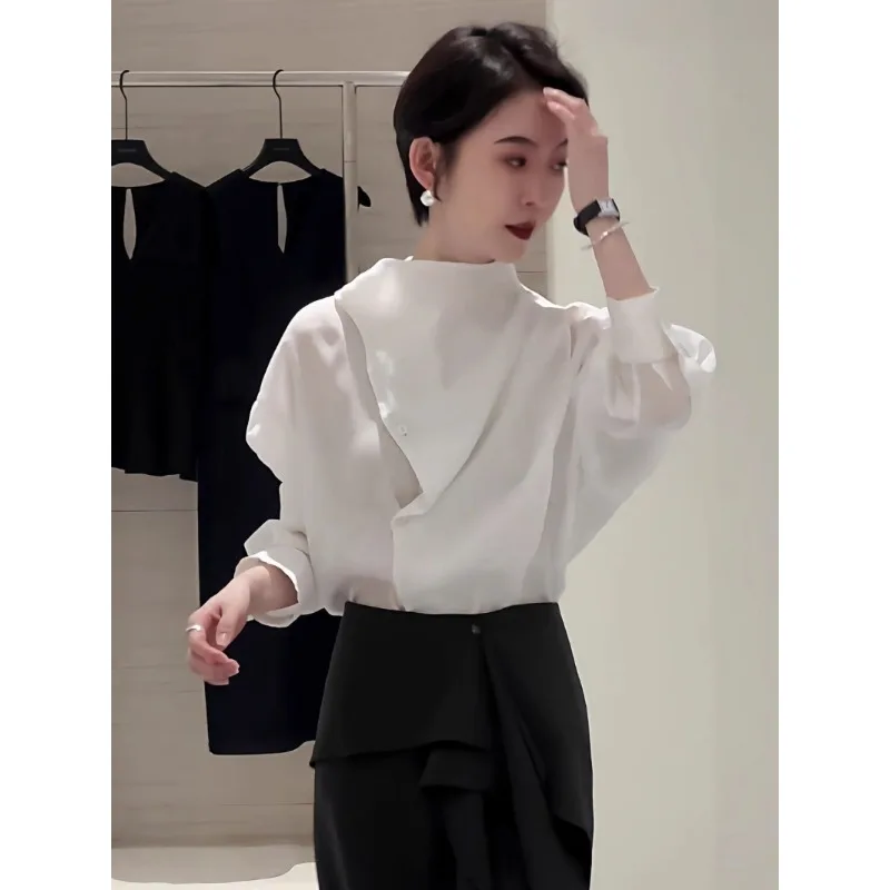 Jesienna bluzka damska z kołnierzykiem stójką, długi rękaw, nowa kolekcja wiosna-jesień, asymetryczny krój.