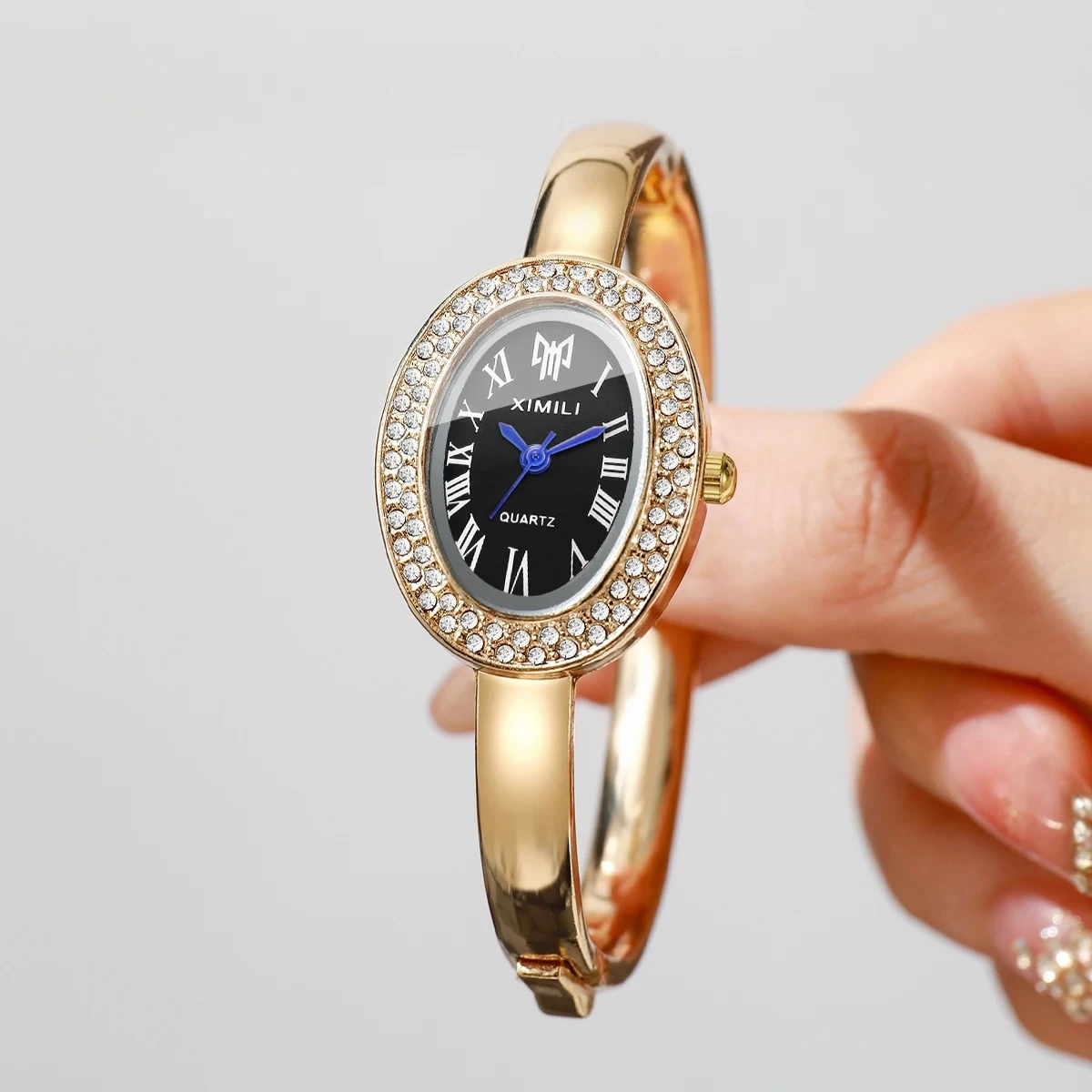 Fashion Rhinestone Women Quartz Watch Elegant Oval Roma Dial Bracelet Bangle Strap Ladies Wristwatch Reloj Mujer