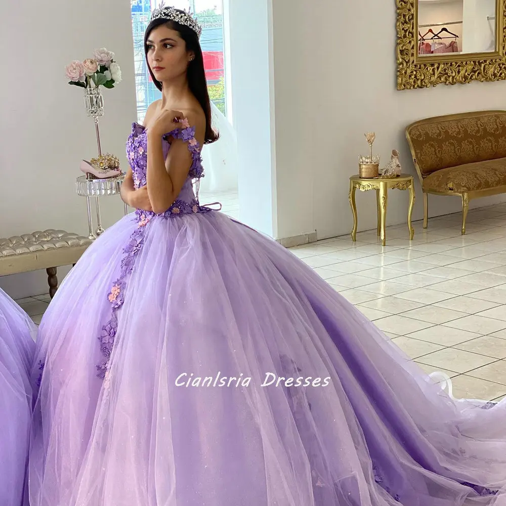 Lavender Floral Appliques Lace Quinceanera Dresses Ball Gown With Pink Flowers Off The Shoulder Corset For Sweet 15 Girls Party