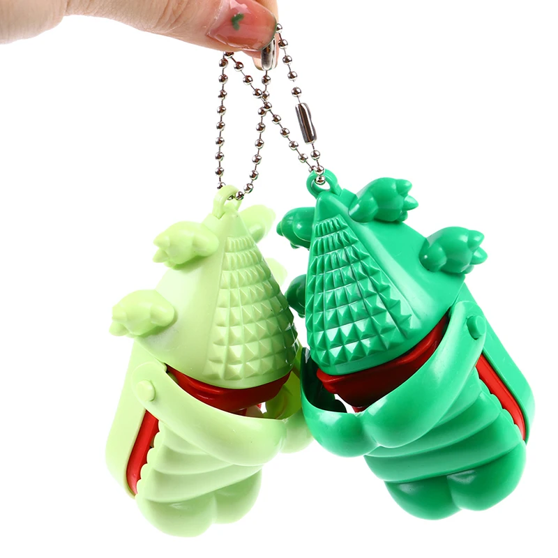 Creative Small Crocodile Toys Keychain Funny Bite Finger Game With Keychain Friends Children Novelty Funny Toys Random Color