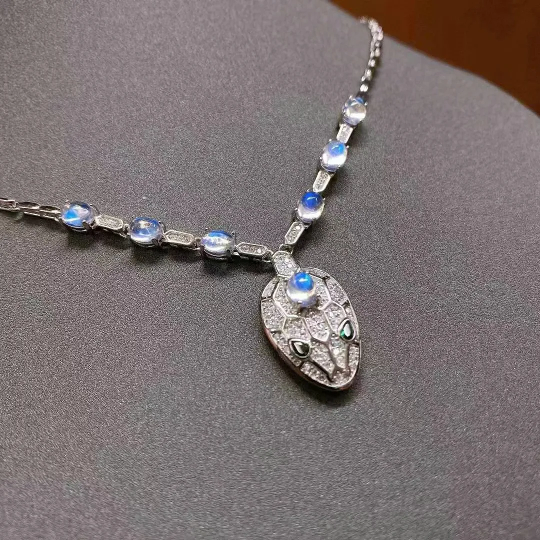 

KJJEAXCMY High clarity Natural Moonstone S925 silver exquisitely Pendant Full of luster Simple,Design High-End Bestseller Gift