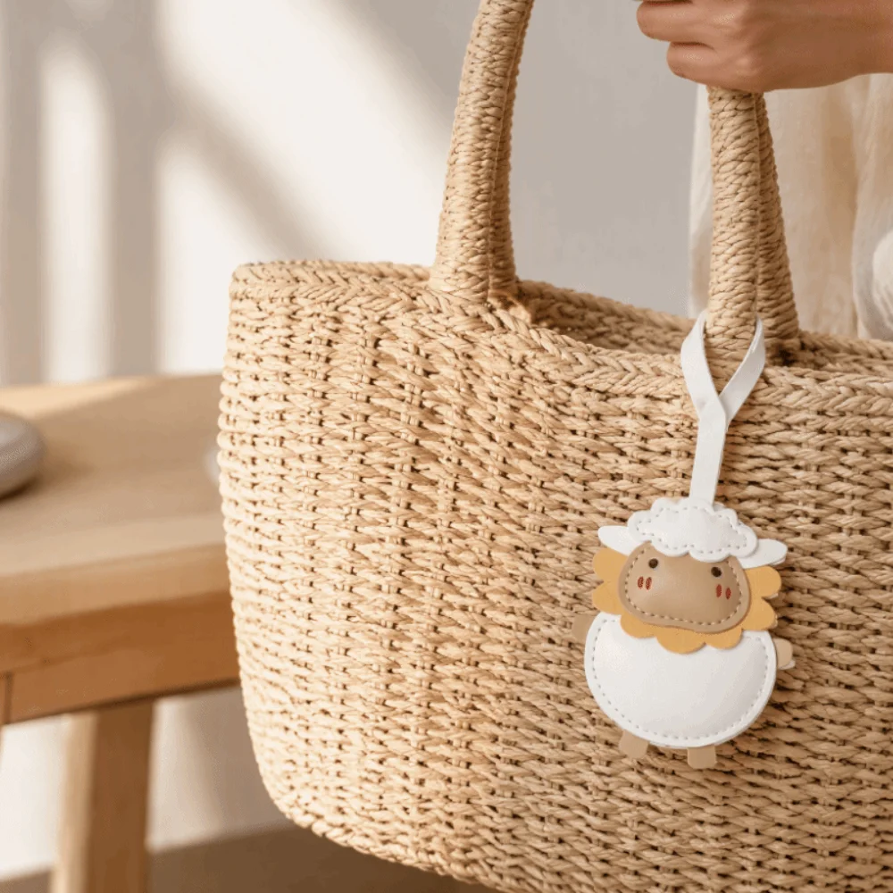 Fashion Cartoon PU Keychain Handmade Vintage Sheep Bag Charm Hanging Ornament Elegant New Year Pendant Party Favors