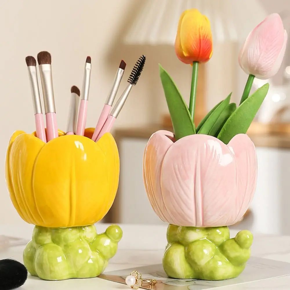 

Ceramic Ceramic Tulip Pen Holder Large Capacity Tulip Flower Makeup Brush Storage Bucket Pen Container Cute