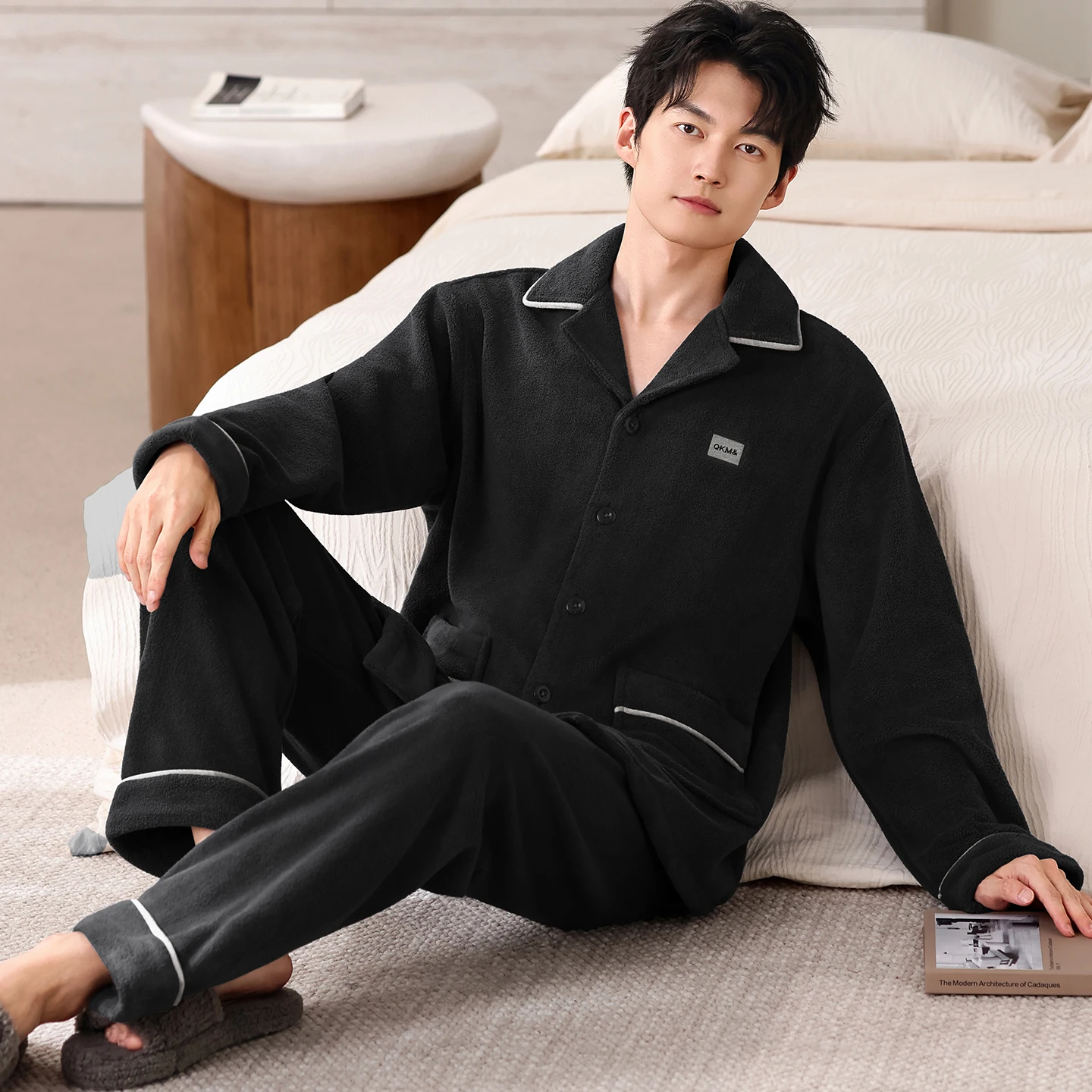 

Новинка 2025, осенне-зимние толстые теплые фланелевые пижамные комплекты с длинными рукавами для мужчин, коралловый бархат, мягкая одежда для сна, костюм, пижамы, домашняя одежда для мужчин