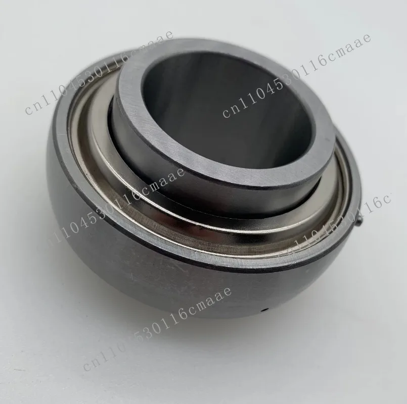 High quality UC209 three-layer sealed housing plug-in agricultural machinery bearing