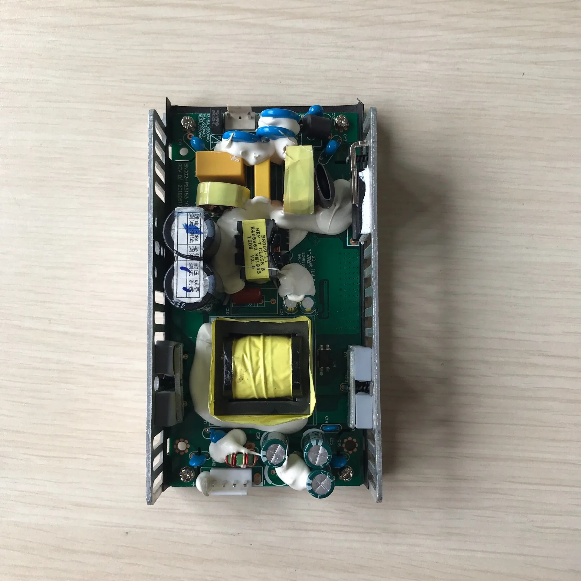 

BN002-P25153 switch power supply 53.5V4.7A