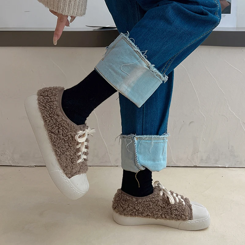 Round Toe Women's Shoes Platform British Style Casual Female Sneakers Loafers Fur Slip-on Modis Flats Clogs New Preppy Slip On