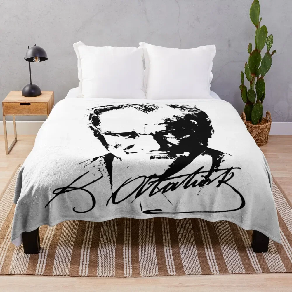 

Mustafa Kemal Atatürk V-Neck Throw Blanket Softest Plush Sofa Throw anime Blankets