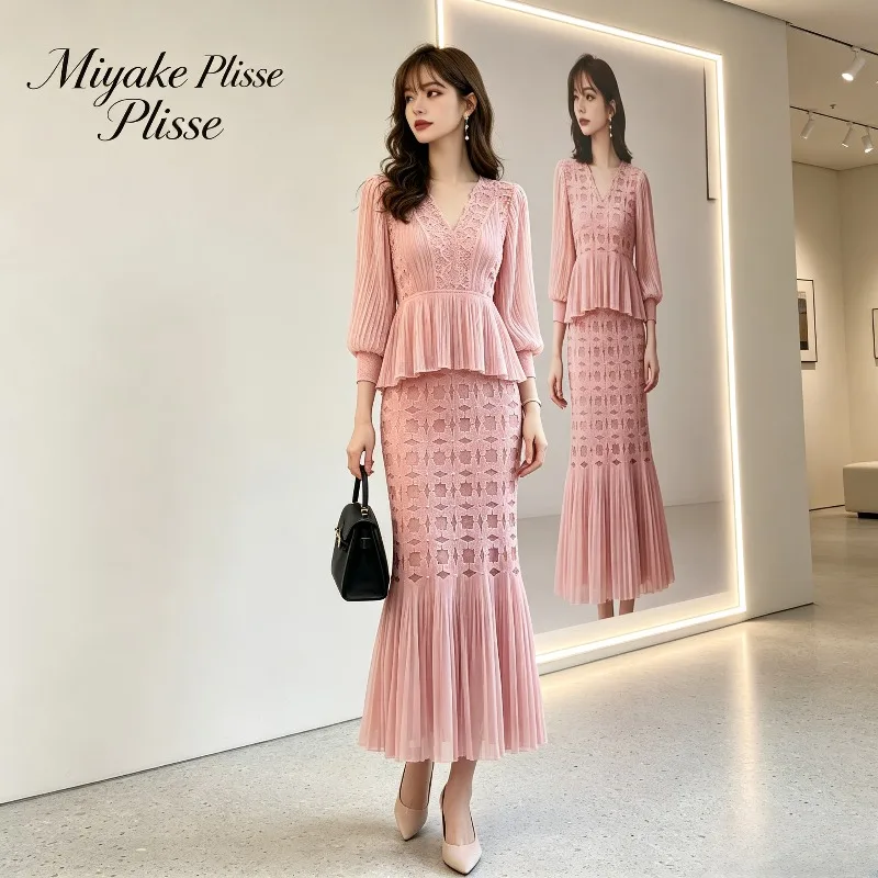 Miyake Pleated 2026 New Two-Piece Set for Women Autumn Hollow-Out Jacquard Blouse Pleated High-Waist Fishtail Skirt Set Pleat