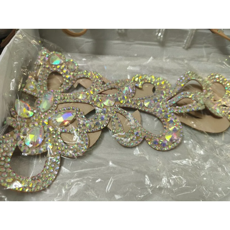 Costumi di danza del ventre orientale personalizzati Costume indiano egiziano Cintura reggiseno di danza del ventre con nappe di diamanti da donna